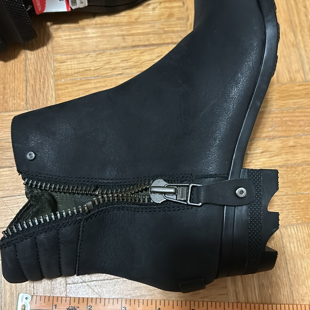 Sorel - Picture 11 of 16